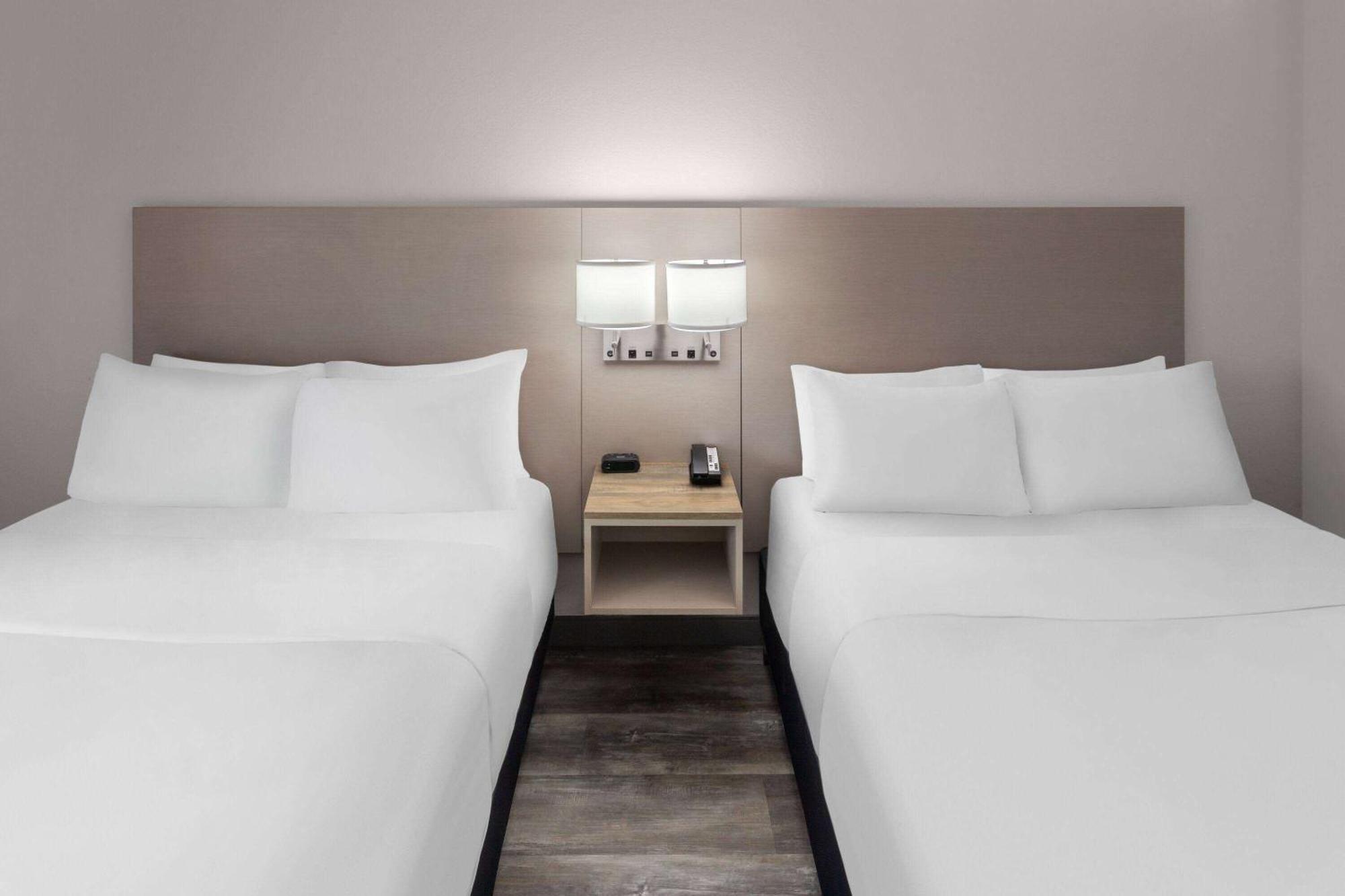 Links Bos Landen Hotel & Spa Of Pella, Trademark By Wyndham Ngoại thất bức ảnh